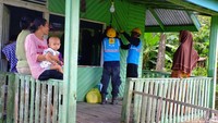Rasio elektrifikasi di Provinsi Sumatera Barat per Maret 2019 telah mencapai 92,53 persen, dengan target hingga akhir tahun ini menjadi 96,85 persen, dan akhirnya selesai 100 persen pada 2020.