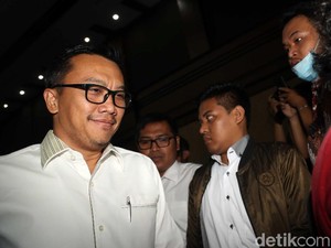 Hakim ke Menpora: Jangan Main Tanda Tangan, Sering-sering ke Bawah