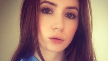 Gillan pernah meraih penghargaan Best Actress di film Doctor Who. (Foto: Instagram/karengillanofficial)