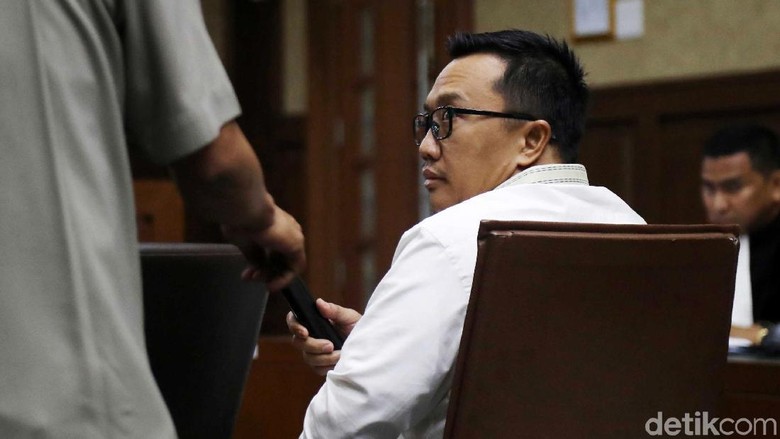 Menpora Akui Berikan Disposisi ke Deputi di Proposal KONI Menpora Akui Berikan Disposisi ke Deputi di Proposal KONI