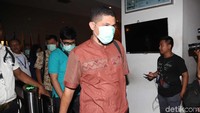 Dari keterangan yang disampaikan dalam pemeriksaan terkait kasus Bowo Sidik, tim penyidik bergerak. Ditelusuri juga dugaan sumber aliran dana lainnya ke Bowo Sidik, anggota Komisi VI DPR.