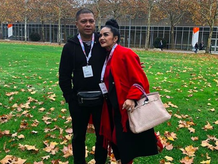 Krisdayanti dan Raul Lemos