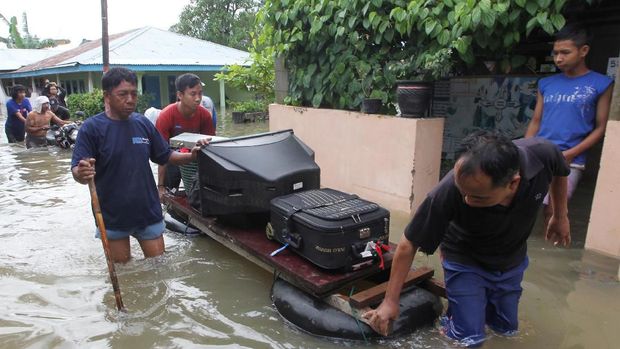 1.600 Orang Mengungsi Karena Banjir, Anies: Pak Ahok 200 Ribu