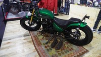 Kala itu Kawasaki W175 sudah dikustom bergaya Chopper-Bobber.Foto: Pradita Utama