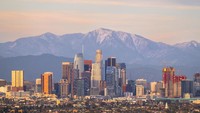 Kota Los Angeles ada di nomor kesembilan dengan biaya harian setara USD 578 (iStock)