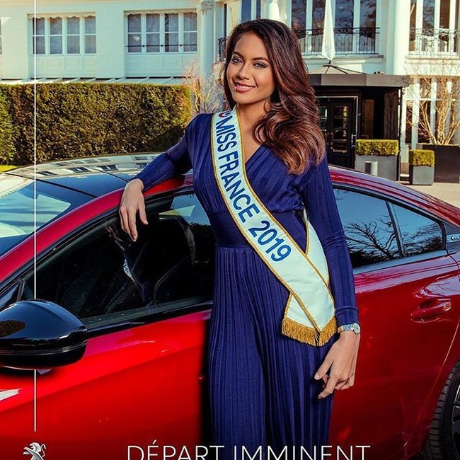 Miss France Vaimalama Chaves kerap berbagi dirinya yang doyan makan di akun Instagramnya. Ia pun dikritik karena hobinya itu tidak mencerminkan kebiasaan sebagai ratu kecantikan. Foto: Instagram @vaimalamachavesoff