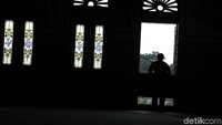 Peribadatan juga dirancang, mulai dari jadwal ceramah yang bakal dibawakan para tokoh nasional dan ulama terkemuka.