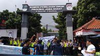 Demo di KPU Jabar, Mahasiswa Unpad: Pemilu 2019 Gagal