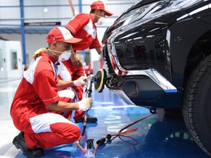 Mitsubishi Resmikan Fasilitas Perbaikan dan Pengecatan Mobil