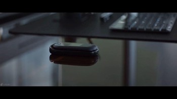 Captain America Civil War (2016) - SCH-S336CAATFN. Ingat bagian akhir film ini? Ponsel bentuk clamshell yang diberikan Captain America ke Iron Man itu diduga sebagai Samsung SCH-S336CAATFN. (Foto: Via PhoneArena).