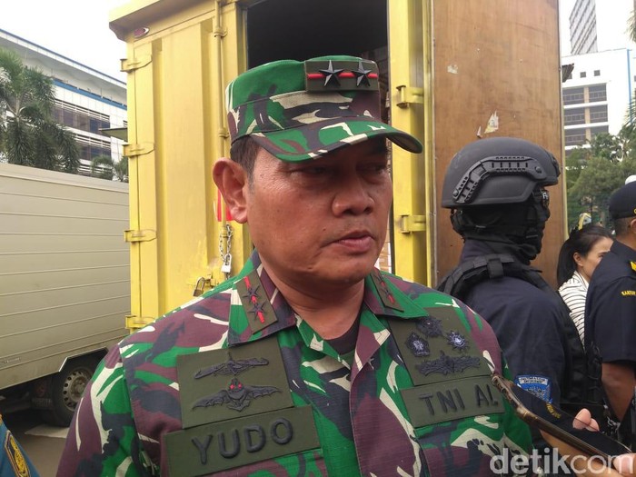 Pangkoarmada I Laksamana Muda TNI Yudo Margono