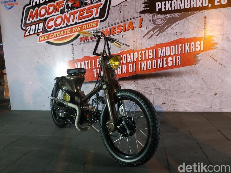 Tomcat, Jawara Modifikasi Motor yang Terbuat dari Barang Loak