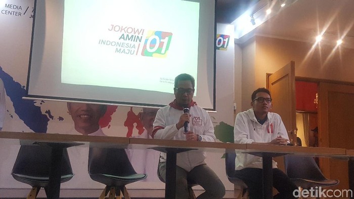 Hasil Real Count TKN: Jokowi-Maruf 56,18%, Prabowo-Sandi 43,82%