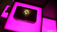 Salah satu produk yang diluncurkan oleh Venom Audio adalah Pandora VHR-1 yang merupakan sebuah Hi-res Media Player. Pandora VHR-1 memiliki keunggulan membaca format media dari USB langsung direct ke prosesor Pandora sehingga keluaran suara media dari USB akan lebih natural.