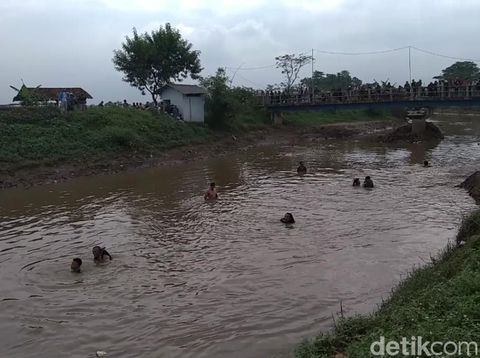 Cuci Kaki di Sungai, Kakek Kahim Menghilang Sejak Senin Sore