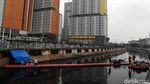 Tidak Ada Busa, Kali Item Terus Dibersihkan