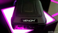 Ada pula sebuah speaker split yang masuk jajaran elite series dari Venom Audio, yaitu speaker Inferno berseri VIN 6E yang merupakan speaker dengan harga terjangkau untuk para pecinta sound quality lover. Speaker VIN 6E yang terdiri dari midbass berbahan paper ini akan disandingkan dengan tweeter Venom Inferno seri VIN 1.