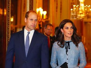 Kate Middleton-Pangeran William Akhirnya Kunjungi Putra Meghan-Harry