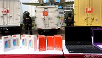 Direktorat Jenderal Bea dan Cukai bersama pihak terkait melakukan penangkapan ribuan barang ilegal berupa elektronik dengan nilai mencapai Rp 61,58 miliar.