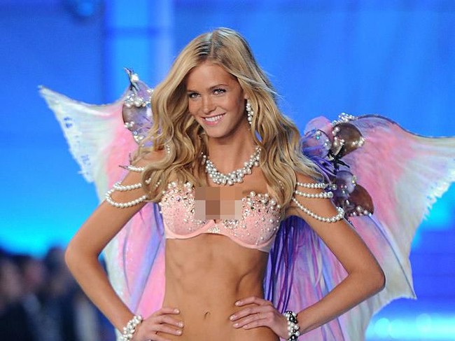 Seperti dilansir People, wanita 30 tahun ini dilaporkan terlilit utang hingga USD 500 ribu atau sekitar Rp 7,1 miliar.  Foto: Getty Images