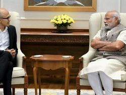 Kisah Pria India Bikin Microsoft Perusahaan USD 1 Triliun