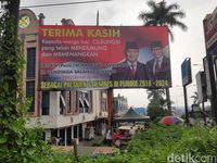Relawan Masih 'Pagari' Baliho Klaim Kemenangan Prabowo-Sandi di Bogor