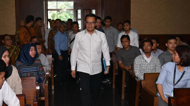 Kronologi Suap Dana Hibah KONI yang Jerat Imam Nahrawi