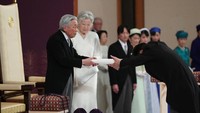 Akihito pun membacakan pidato terakhirnya dalam prosesi pelepasan takhta tersebut.
