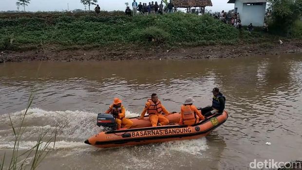 Cuci Kaki di Sungai, Kakek Kahim Menghilang Sejak Senin Sore