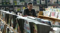 Dibangunnnya pasar buku tersebut bertujuan agar warga bisa mendapatkan buku-buku dengan harga terjangkau.