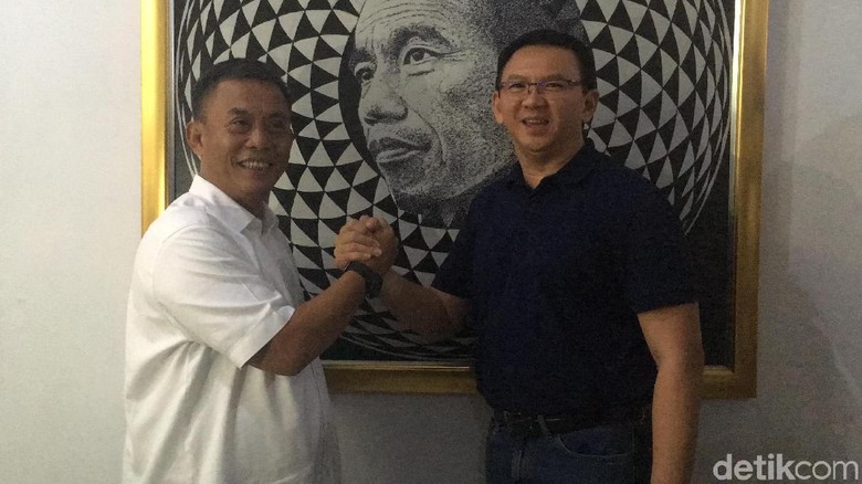 Ahok Bertemu Prasetio Edi di Rumah Dinas Ketua DPRD Ahok Bertemu Prasetio Edi di Rumah Dinas Ketua DPRD