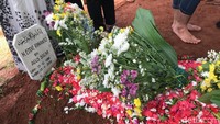 Eddy Riwanto dikenal sebagai pribadi yang rendah hati dan agamis baik di lingkungan keluarga maupun rekan seprofesinya.
