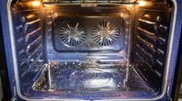 Bersihkan Oven Pakai Soda Kue dan Cuka dengan 7 Cara Ini