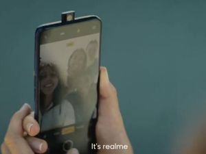 Realme X, Ponsel Kamera Pop-Up Pertama Realme?