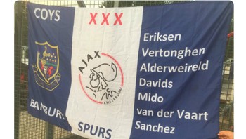 Sejarah mencatat, para pemain Ajax yang dibeli oleh the Lilywhites ini. Foto: Istimewa