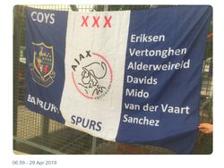 Meme Perkasanya Ajax Gilas Tottenham