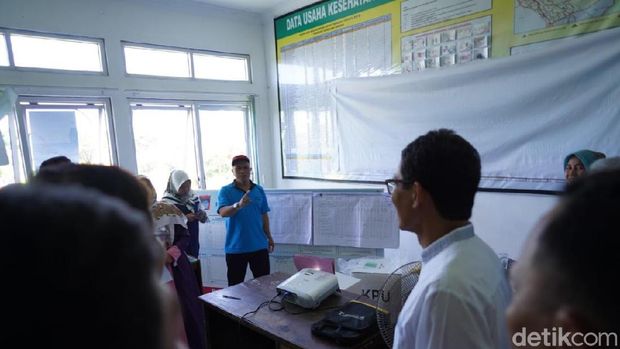 Kunjungi PPK di Padang, Sandiaga Ingin Pastikan Proses Real Count Jurdil