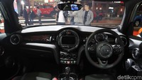 Soal harga mobil edisi terbatas ini sudah tersedia di semua diler resmi MINI. Foto: Pradita Utama