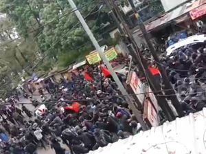 Polisi Buru Otak Penggerak Kelompok Anarcho-Syndicalism di Bandung
