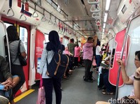 Mulai Hari Ini Tarif MRT Berlaku Normal