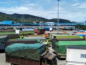2 Dermaga di Bakauheni Sedang Diperbaiki, Pelabuhan Merak Padat