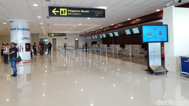 Jalan Panjang Harga Tiket Pesawat Domestik Turun
