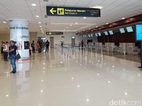Jalan Panjang Harga Tiket Pesawat Domestik Turun