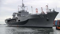 Kapal tersebut memiliki panjang 194 meter.