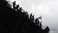 Kapal ini memiliki kecepatan 20 knots.