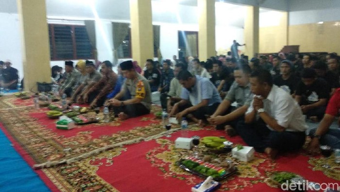 Serikat Buruh di Jember Peringati May Day dengan Doa Bersama