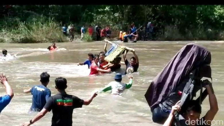 Usai Evakuasi Pendaki di Gunung Mekongga, Pencinta Alam Tewas Terseret Arus Usai Evakuasi Pendaki di Gunung Mekongga, Pencinta Alam Tewas Terseret Arus