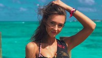 Rachel Cook merupakan model asal Washington, Amerika Serikat (rachelc00k/Instagram)