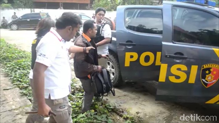 Bawa Sajam Saat Rekapitulasi C1, Panwas-PPK Mamasa Diamankan Polisi
