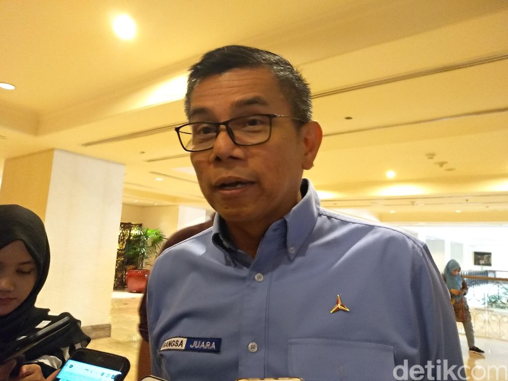 Sekjen Partai Demokrat Hinca Pandjaitan